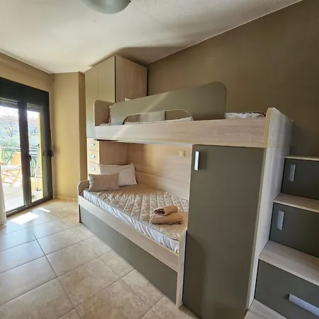 Apartment House Bossi Toroni